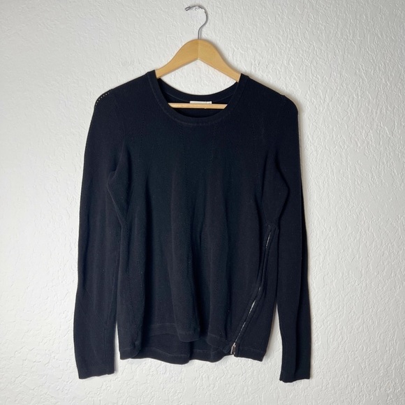 Vince Side Zip Crew Neck Black Sweater - Picture 1 of 7